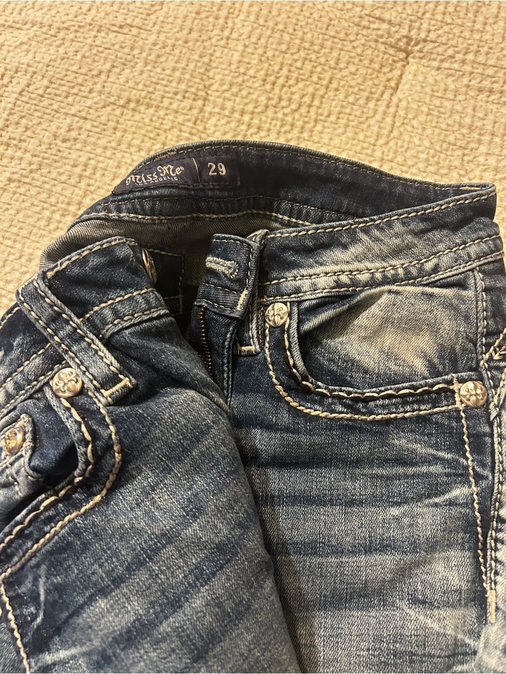 Miss Me Women's Faded Blue Straight leg Jeans